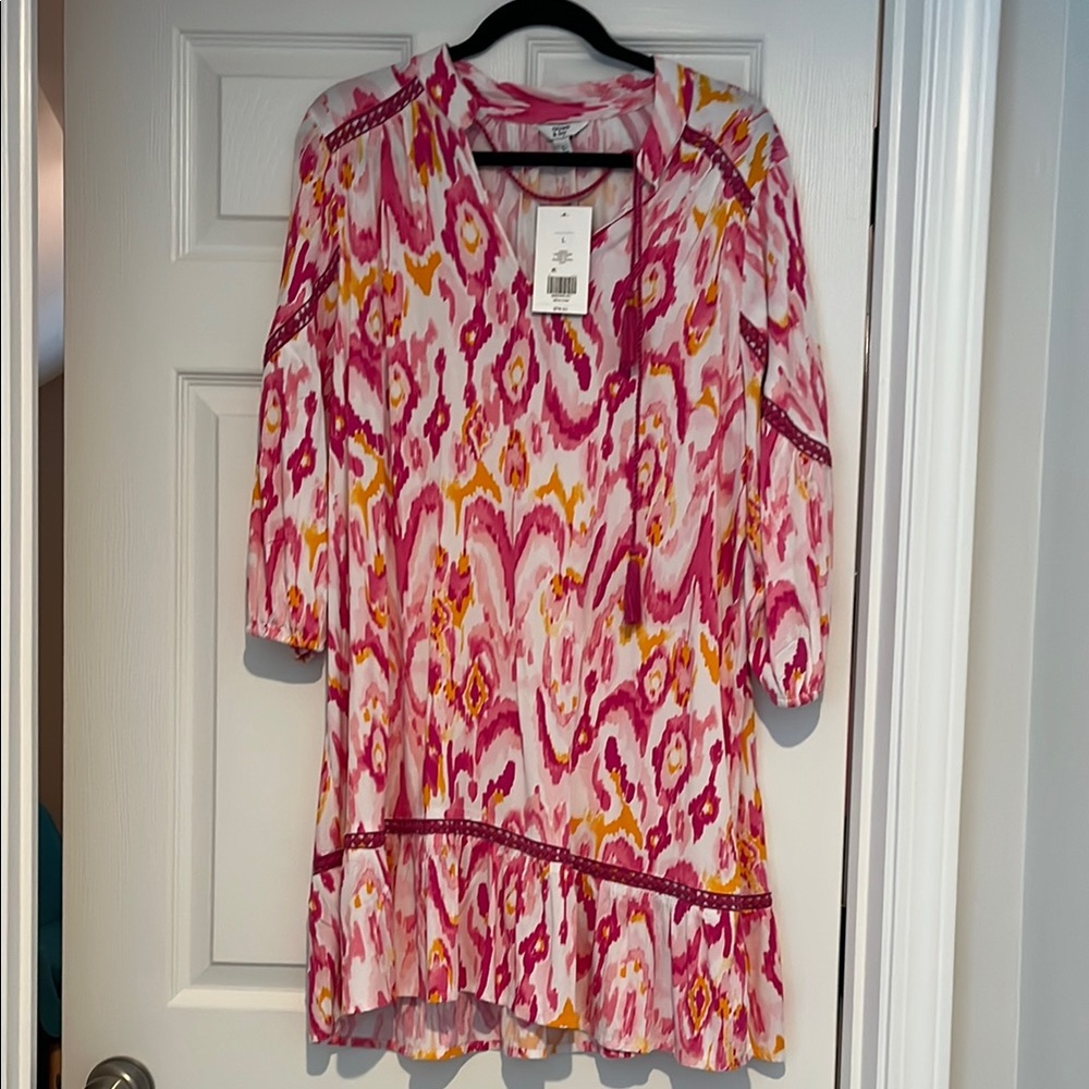 Crown & Ivy Pink and Yellow Patterned Garment